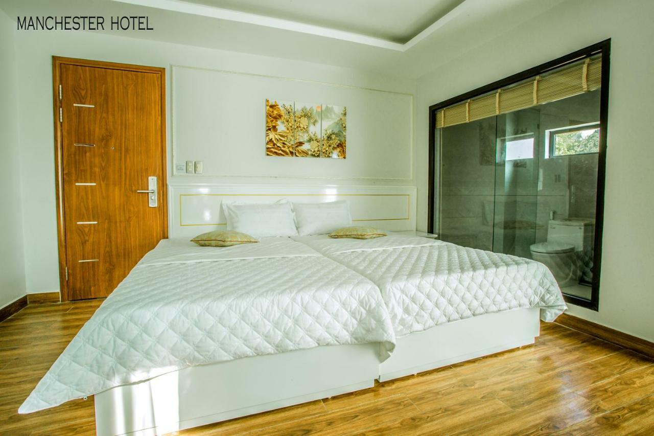 Manchester Hotel Ha Long Exterior photo